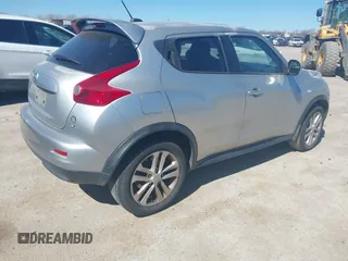 2011 Nissan Juke SL with VIN JN8AF5MR6BT018078, listed as a IAAI auction lot 41703311 with 167,963 mi miles. Bid and sale history available at carsss.com. Image 4.