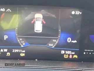 2023 Volkswagen Taos SE z VIN 3VVNX7B23PM344536, wystawiony jako IAAI lot #41069761 z przebiegiem 23 911 mil mil oraz . Historia ofert i sprzedaży dostępna na DreamBid. Obrazek 7.