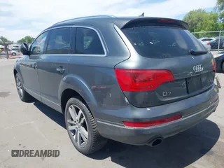 2015 Audi Q7 Premium Plus z VIN WA1LGAFE6FD009024, wystawiony jako IAAI lot #42282569 z przebiegiem 95 953 mil mil oraz . Historia ofert i sprzedaży dostępna na DreamBid. Obrazek 3.