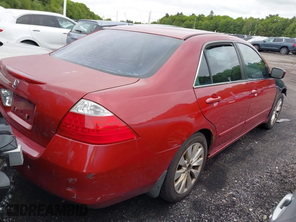 2007 Honda Accord LX SE z VIN 1HGCM56337A204233, wystawiony jako IAAI lot #42306130 z przebiegiem 240 178 mil mil oraz . Historia ofert i sprzedaży dostępna na DreamBid. Obrazek 4.