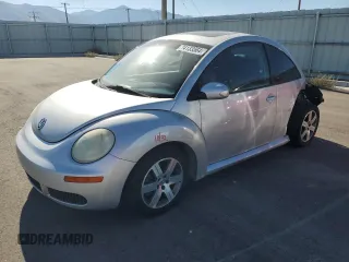 2006 Volkswagen New Beetle Coupe with VIN 3VWRW31C36M414506, listed as a Copart auction lot 74133564 with 168,708 mi miles and Salvage Title. Bid and sale history available at carsss.com. Image 1.