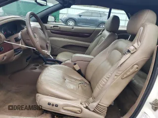 2001 Chrysler Sebring LXi z VIN 1C3EL55U81N557611, wystawiony jako Copart lot #85875574 z przebiegiem 225 083 mil mil oraz Czysty tytuł • Clean title. Historia ofert i sprzedaży dostępna na DreamBid. Obrazek 7.