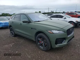 2017 Jaguar F-Pace S z VIN SADCM2BV5HA887823, wystawiony jako Copart lot #62119625 z przebiegiem 93 270 mil mil oraz Czysty tytuł • Clean title. Historia ofert i sprzedaży dostępna na DreamBid. Obrazek 4.