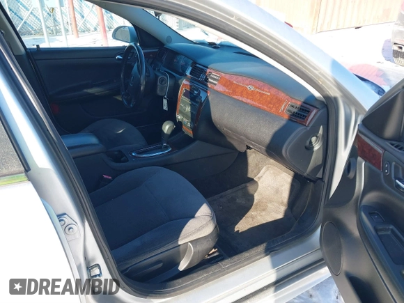 2007 Chevrolet Impala LT with VIN 2G1WT58NX79234380, listed as a IAAI auction lot 41285127 with 215,885 mi miles and . Bid and sale history available at DreamBid. Image 5.