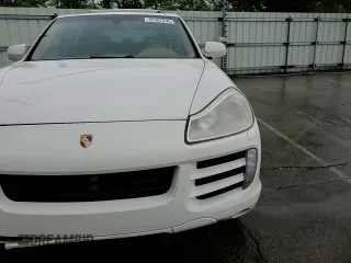 2009 Porsche Cayenne z VIN WP1AA29P09LA02631, wystawiony jako Copart lot #55567245 z przebiegiem 187 609 mil mil oraz Szkody całkowita. Historia ofert i sprzedaży dostępna na DreamBid. Obrazek 14.