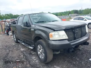 2007 Ford F-150 XLT with VIN 1FTRW12W57KC02330, listed as a IAAI auction lot 42047761 with 321,712 mi miles. Bid and sale history available at carsss.com. Image 1.