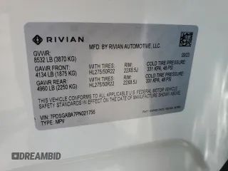 2023 Rivian R1S Adventure z VIN 7PDSGABA7PN021756, wystawiony jako Copart lot #67650414 z przebiegiem 3284 mil mil oraz Szkody całkowita. Historia ofert i sprzedaży dostępna na DreamBid. Obrazek 13.