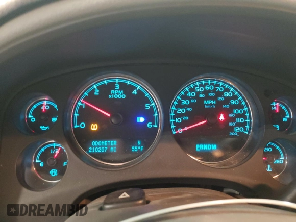 2010 Chevrolet Tahoe LTZ with VIN 1GNUKCE02AR274147, listed as a Copart auction lot 54667545 with 210,207 mi miles and Salvage title. Bid and sale history available at DreamBid. Image 9.