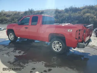 2010 Chevrolet Silverado 1500 LT with VIN 1GCSKSEAXAZ154146, listed as a Copart auction lot 77701494 with 225,528 mi miles and Salvage Title. Bid and sale history available at carsss.com. Image 2.