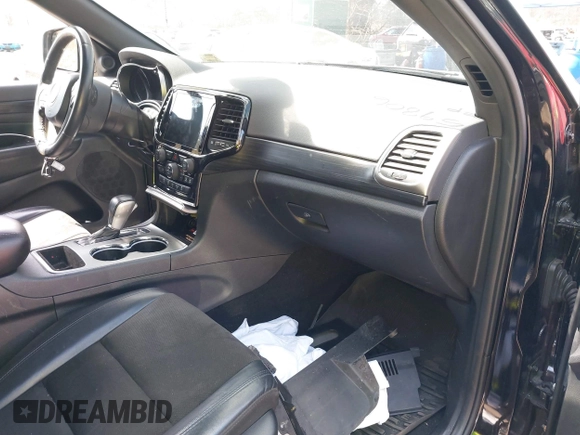 2020 Jeep Grand Cherokee Altitude with VIN 1C4RJFAG8LC371865, listed as a IAAI auction lot 41959806 with 51,067 mi miles. Bid and sale history available at carsss.com. Image 5.