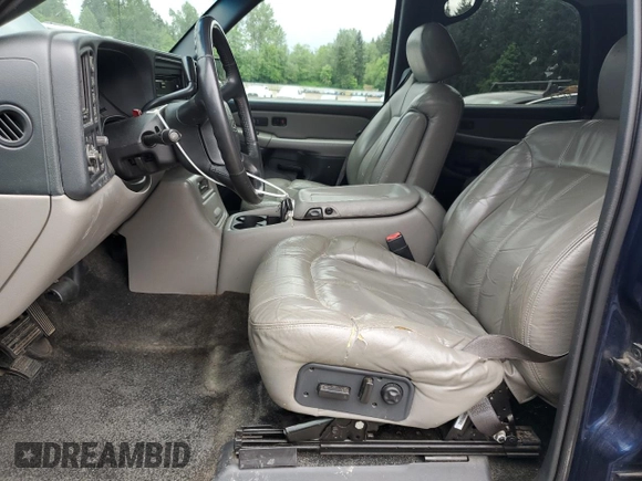2002 Chevrolet Tahoe LS with VIN 1GNEK13Z62J111284, listed as a Copart auction lot 57854975 with 193,226 mi miles and Clean title. Bid and sale history available at DreamBid. Image 7.