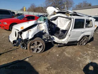 2017 Jeep Patriot High Altitude with VIN 1C4NJRFB4HD172312, listed as a Copart auction lot 89000525 with 0 mi miles and Salvage Title. Bid and sale history available at carsss.com. Image 1.