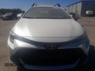 2023 Toyota Corolla Hatchback SE with VIN JTND4MBE6P3209320, listed as a Copart auction lot 69123784 with 8,252 mi miles and Salvage Title. Bid and sale history available at carsss.com. Image 5.