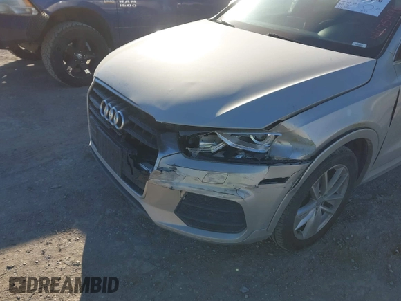 2017 Audi Q3 Premium Plus z VIN WA1JCCFS5HR011907, wystawiony jako IAAI lot #41675496 z przebiegiem 102 591 mil mil oraz . Historia ofert i sprzedaży dostępna na DreamBid. Obrazek 6.