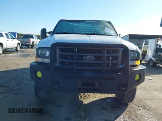 2003 Ford F-350 with VIN 1FTSF31P43EB41147, listed as a IAAI auction lot 41549212 with 174,321 mi miles and . Bid and sale history available at DreamBid. Image 12.