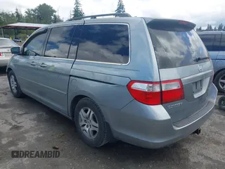 2006 Honda Odyssey EX-L z VIN 5FNRL38776B108949, wystawiony jako IAAI lot #42349613 z przebiegiem 206 240 mil mil oraz . Historia ofert i sprzedaży dostępna na DreamBid. Obrazek 3.