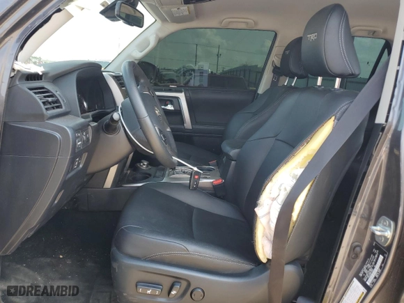 2023 Toyota 4Runner TRD Sport with VIN JTESU5JR1P6150287, listed as a Copart auction lot 64680514 with 31,708 mi miles and Non Repairable. Bid and sale history available at carsss.com. Image 7.