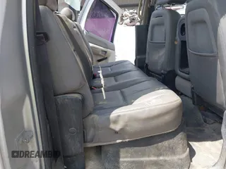 2011 GMC Sierra 1500 z VIN 3GTP2TE3XBG404001, wystawiony jako IAAI lot #42076859 z przebiegiem Nie podano mil oraz . Historia ofert i sprzedaży dostępna na DreamBid. Obrazek 8.