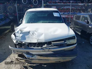 2000 Chevrolet Silverado 1500 LS with VIN 2GCEK19V6Y1309699, listed as a IAAI auction lot 41870085 with 218,628 mi miles. Bid and sale history available at carsss.com. Image 12.