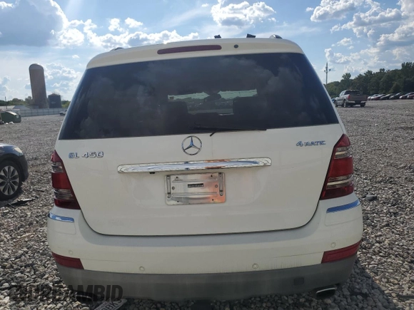 2007 Mercedes-Benz GL 450 with VIN 4JGBF71E17A212383, listed as a Copart auction lot 69696554 with 136,236 mi miles and Clean Title. Bid and sale history available at DreamBid. Image 6.