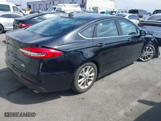2019 Ford Fusion SE with VIN 3FA6P0HD7KR108430, listed as a IAAI auction lot 41871639 with 15,490 mi miles. Bid and sale history available at carsss.com. Image 4.