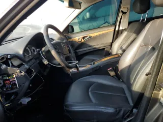 2008 Mercedes-Benz E 350 Luxury z VIN WDBUF56X08B239323, wystawiony jako Copart lot #53938545 z przebiegiem 173 437 mil mil oraz Szkoda całkowita • Salvage title. Historia ofert i sprzedaży dostępna na DreamBid. Obrazek 7.