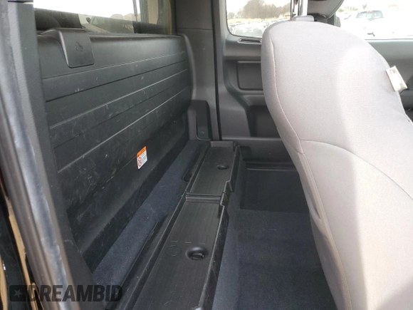 2023 Toyota Tacoma SR with VIN 3TYSX5EN2PT017593, listed as a Copart auction lot 84904364 with 20,226 mi miles and Salvage title. Bid and sale history available at DreamBid. Image 10.