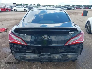 2014 Hyundai Genesis Coupe Ultimate with VIN KMHHU6KJ1EU120076, listed as a IAAI auction lot 42373762 with 100,537 mi miles and . Bid and sale history available at DreamBid. Image 17.