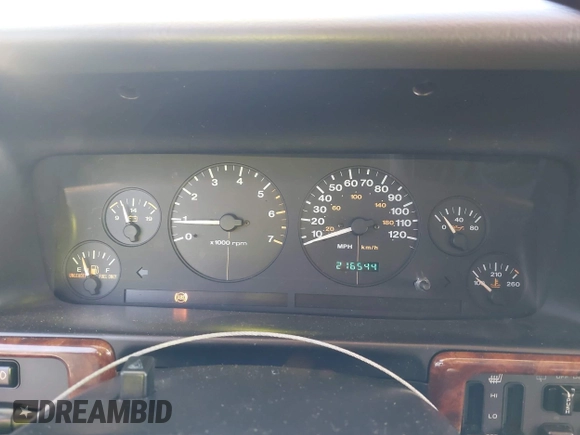 1997 Jeep Grand Cherokee Limited with VIN 1J4GZ78Y7VC688375, listed as a IAAI auction lot 41255946 with 216,544 mi miles. Bid and sale history available at carsss.com. Image 7.