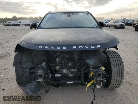 2018 Land Rover Range Rover Velar S with VIN SALYB2RV4JA743899, listed as a Copart auction lot 53157655 with 32,551 mi miles and Salvage Title. Bid and sale history available at carsss.com. Image 5.