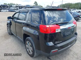 2015 GMC Terrain SLE z VIN 2GKFLWEK4F6126462, wystawiony jako IAAI lot #42153882 z przebiegiem 134 963 mil mil oraz . Historia ofert i sprzedaży dostępna na DreamBid. Obrazek 3.