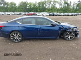 2019 Nissan Altima SR z VIN 1N4BL4CV4KC131194, wystawiony jako IAAI lot #42328015 z przebiegiem 112 099 mil mil oraz . Historia ofert i sprzedaży dostępna na DreamBid. Obrazek 13.