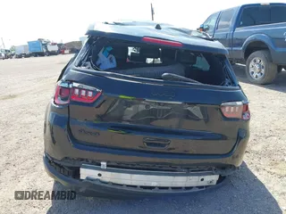 2023 Jeep Compass Latitude с VIN 3C4NJDBN3PT549241, выставлен на аукционе IAAI как лот 42462419 с пробегом 22 316 миль миль и . История ставок и продаж доступна на DreamBid. Изображение 17.