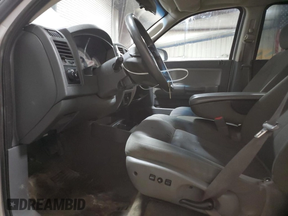 2006 Dodge Dakota SLT with VIN 1D7HW48K16S710932, listed as a Copart auction lot 47996455 with 221,677 mi miles and Salvage Title. Bid and sale history available at carsss.com. Image 7.