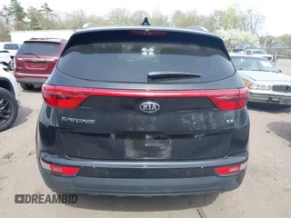 2017 Kia Sportage EX z VIN KNDPNCAC9H7152016, wystawiony jako IAAI lot #42082483 z przebiegiem 87 539 mil mil oraz . Historia ofert i sprzedaży dostępna na DreamBid. Obrazek 16.