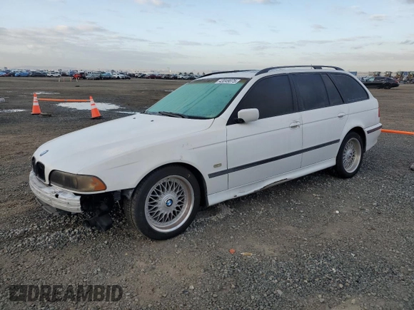 1999 BMW 5 Series 528iAt with VIN WBADP6338XBV60124, listed as a Copart auction lot 43049075 with 240,322 mi miles and Salvage Title. Bid and sale history available at carsss.com. Image 1.