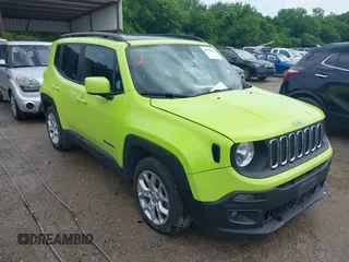 2018 Jeep Renegade Latitude with VIN ZACCJABBXJPJ60183, listed as a IAAI auction lot 41948498 with 72,893 mi miles. Bid and sale history available at carsss.com. Image 1.