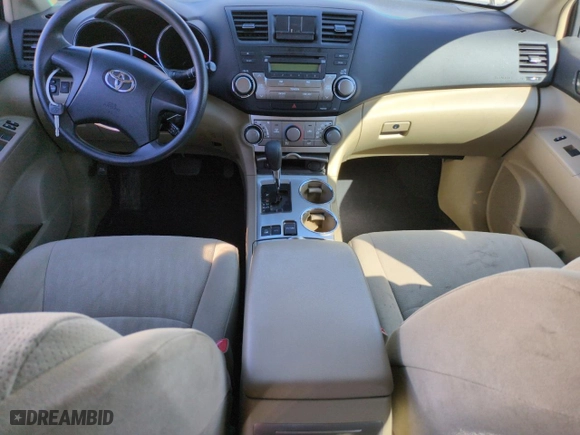 2011 Toyota Highlander with VIN 5TDBK3EH5BS060181, listed as a Copart auction lot 50558775 with 108,457 mi miles and Salvage Title. Bid and sale history available at carsss.com. Image 8.