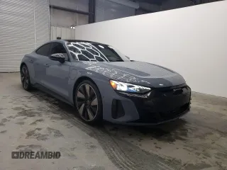 2022 Audi e-tron GT Prestige z VIN WAUEJBFW2N7006629, wystawiony jako Copart lot #45069554 z przebiegiem 8341 mil mil oraz . Historia ofert i sprzedaży dostępna na DreamBid. Obrazek 4.