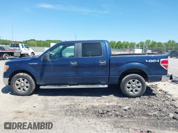 2013 Ford F-150 XL with VIN 1FTFW1EF8DFD91610, listed as a IAAI auction lot 42070850 with 585,502 mi miles. Bid and sale history available at carsss.com. Image 15.