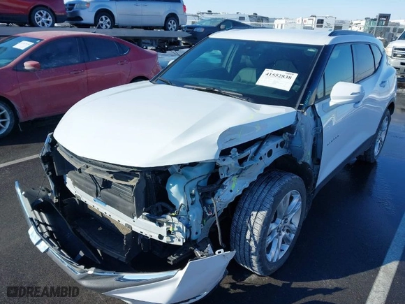 2020 Chevrolet Blazer LT with VIN 3GNKBJRS3LS705330, listed as a IAAI auction lot 41552838 with 57,598 mi miles. Bid and sale history available at carsss.com. Image 6.