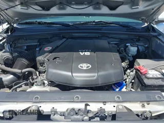 2013 Toyota Tacoma with VIN 3TMMU4FN2DM055326, listed as a IAAI auction lot 42560152 with 198,406 mi miles and . Bid and sale history available at DreamBid. Image 10.