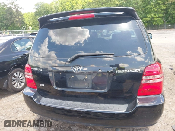 2003 Toyota Highlander z VIN JTEGF21A430113160, wystawiony jako IAAI lot #42224456 z przebiegiem 237 175 mil mil oraz . Historia ofert i sprzedaży dostępna na DreamBid. Obrazek 17.