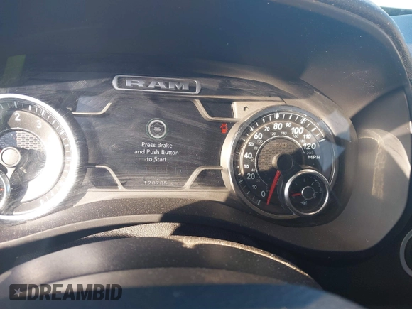 2019 Ram 2500 Big Horn with VIN 3C6UR5DJ2KG696924, listed as a IAAI auction lot 41644092 with 120,705 mi miles and . Bid and sale history available at DreamBid. Image 7.