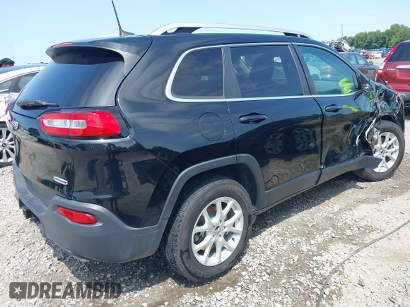 2017 Jeep Cherokee Latitude with VIN 1C4PJMCS7HD219932, listed as a IAAI auction lot 40131246 with 97,795 mi miles and . Bid and sale history available at DreamBid. Image 4.