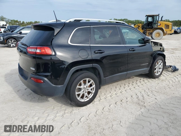 2017 Jeep Cherokee Latitude with VIN 1C4PJMCB0HW520725, listed as a Copart auction lot 53493485 with 74,333 mi miles and Salvage Title. Bid and sale history available at DreamBid. Image 3.