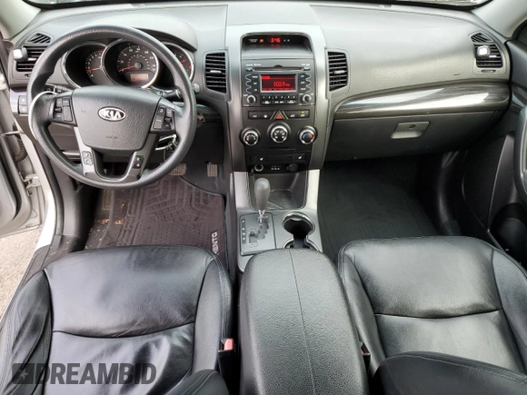 2012 Kia Sorento LX with VIN 5XYKTDA20CG188816, listed as a Copart auction lot 48737075 with 201,709 mi miles and Clean Title. Bid and sale history available at carsss.com. Image 8.