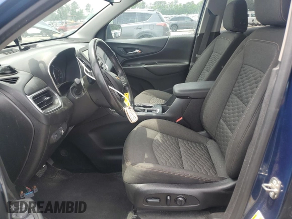2019 Chevrolet Equinox LT z VIN 2GNAXUEV4K6113365, wystawiony jako Copart lot #57221775 z przebiegiem 136 458 mil mil oraz Szkoda całkowita • Salvage title. Historia ofert i sprzedaży dostępna na DreamBid. Obrazek 7.