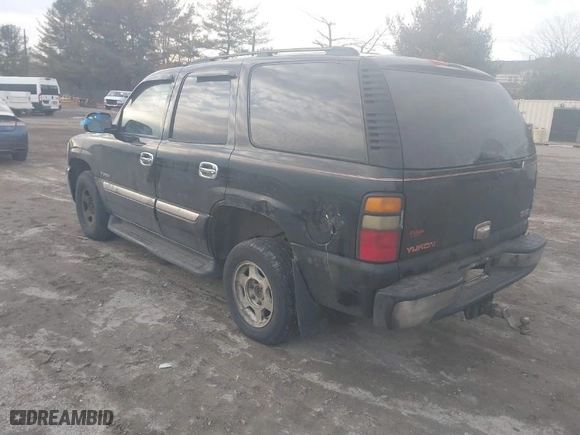 2005 GMC Yukon SLT with VIN 1GKEK13Z45R270890, listed as a IAAI auction lot 41606845 with 233,652 mi miles. Bid and sale history available at carsss.com. Image 3.
