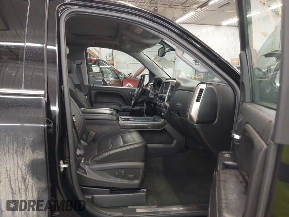 2015 GMC Sierra 1500 Denali with VIN 3GTU2WEC7FG129925, listed as a IAAI auction lot 41731496 with 165,168 mi miles. Bid and sale history available at carsss.com. Image 5.